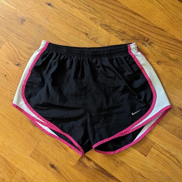 Nike Dri Fit Running Shorts Women's Medium - Picture 1 of 3